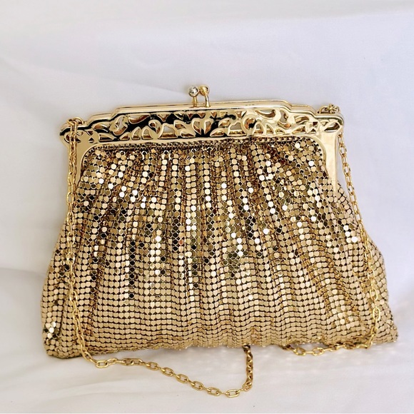 Whiting & Davis Vintage Clutch - Picture 4 of 13